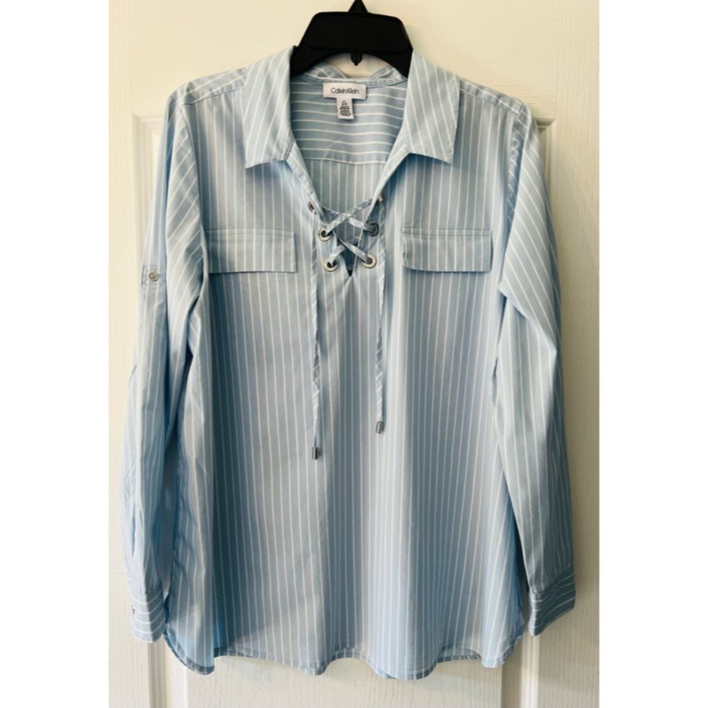 Calvin Klein Ladies Size L Shirt